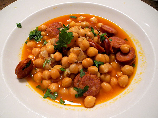 chick_peas_chorizo_pimenton_garlic