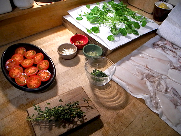 prep_squid_tomato_cress