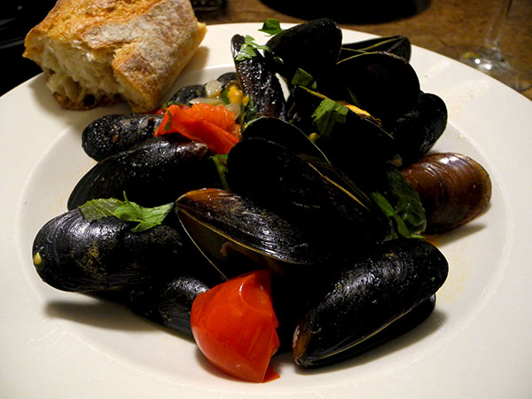 mussels_tomato_lovage