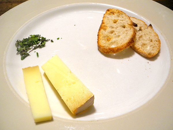Rupert_toast_herbs
