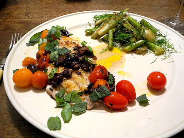tautog_tomatoes-fennel