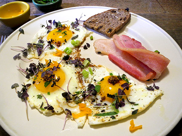 breakfast_raisin_toast