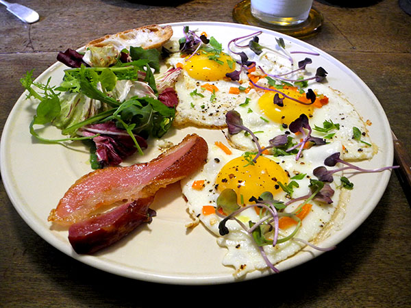 eggs_bacon_toast