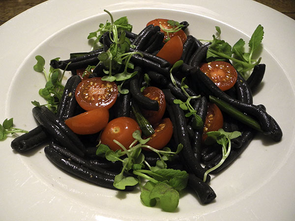 squid_ink_pasta